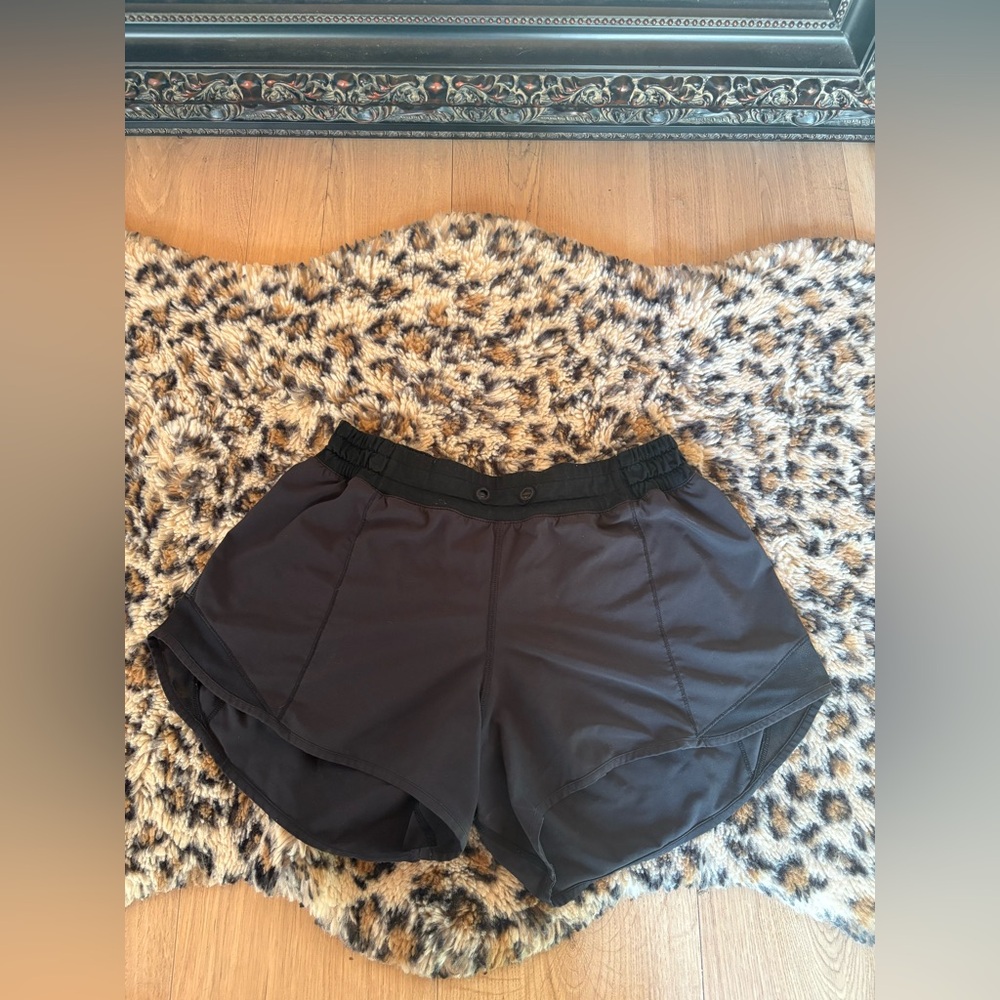 Lulu Lemon Women's Black Athletic Shorts